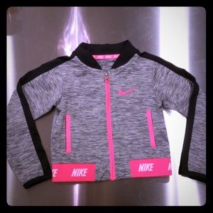 Nike Dri Fit 2t jacket
